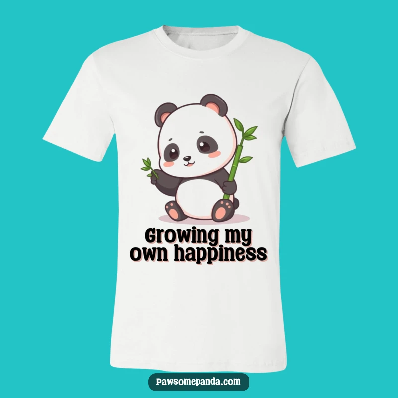 Funny Panda Bamboo Pat T-Shirt: Adorable Nature Scene, A Great Funny Gift!